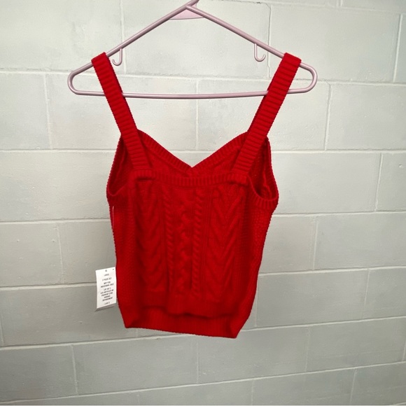 NWT‎ Abercrombie & Fitch Cable Knit Sweater Camisole and Shrug Set LARGE Red NEW - Picture 9 of 13